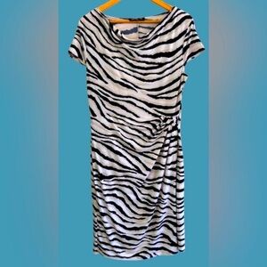 Jones New York blk, gry & wht zebra print 
cowl nk faux wrap midi dress SZ M